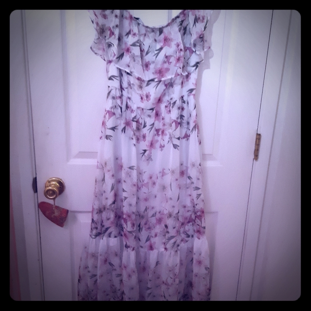 Bebe Maxi summer dress